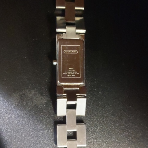 Coach Watch (Ladies) - Picture 4 of 4